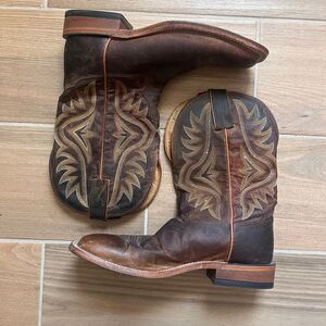 TONY LAMA Square Toe Cowboy Boots Men's SIZE 8 Brown Leather Slip On